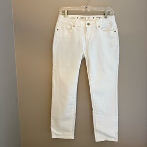 Jennifer‎ Lopez Women's Straight Leg Capri Jeans White Size 2